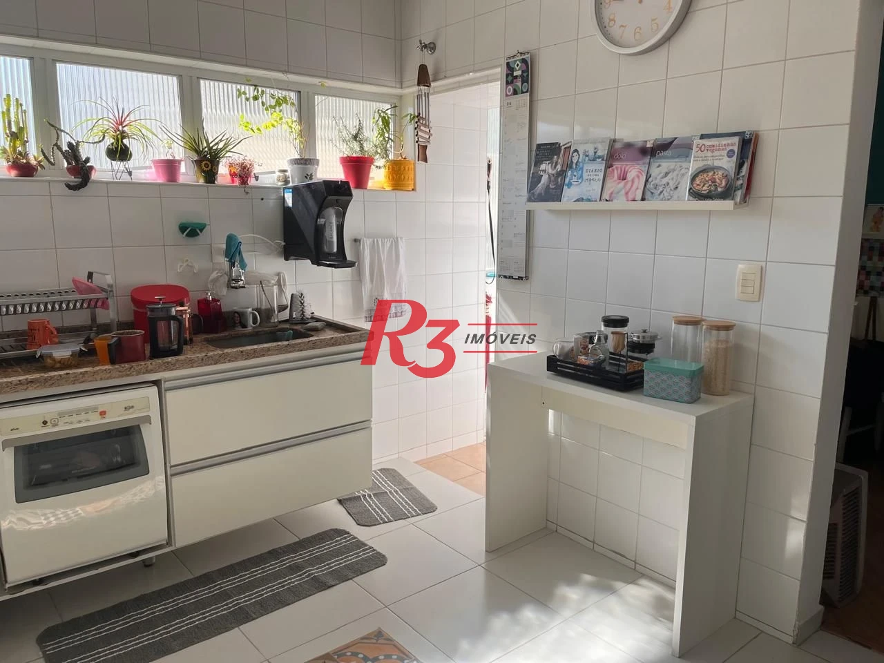Apartamento com 2 dormitórios à venda, 148 m² por R$ 944.000,00 - Gonzaga - Santos/SP