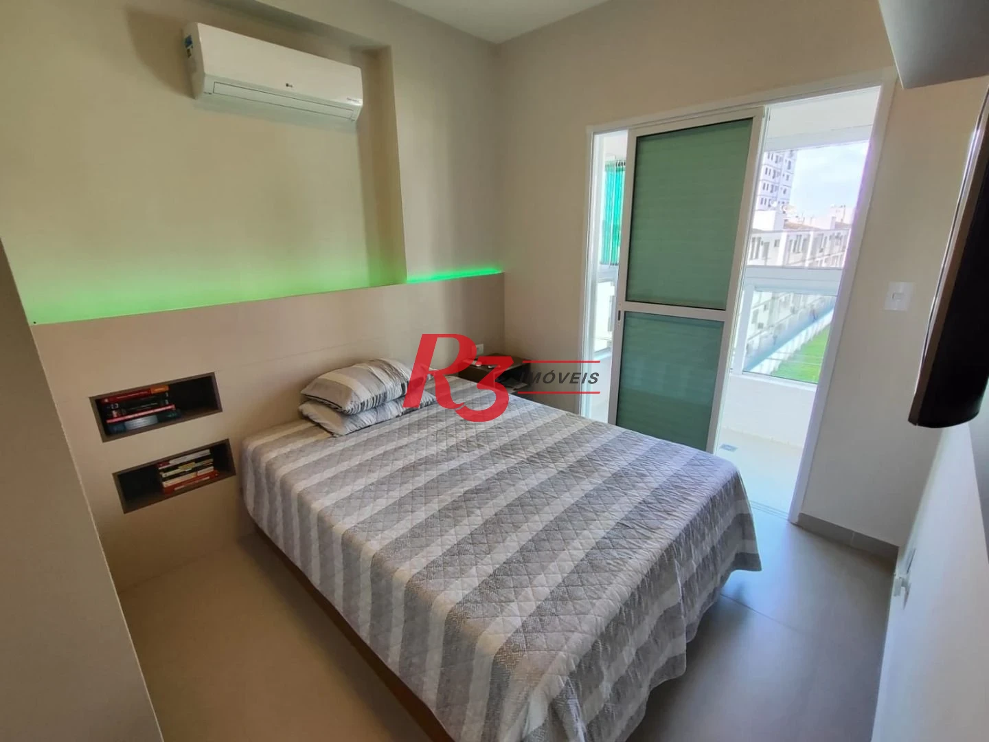 Apartamento à venda, 117 m² por R$ 1.277.000,00 - Boqueirão - Praia Grande/SP