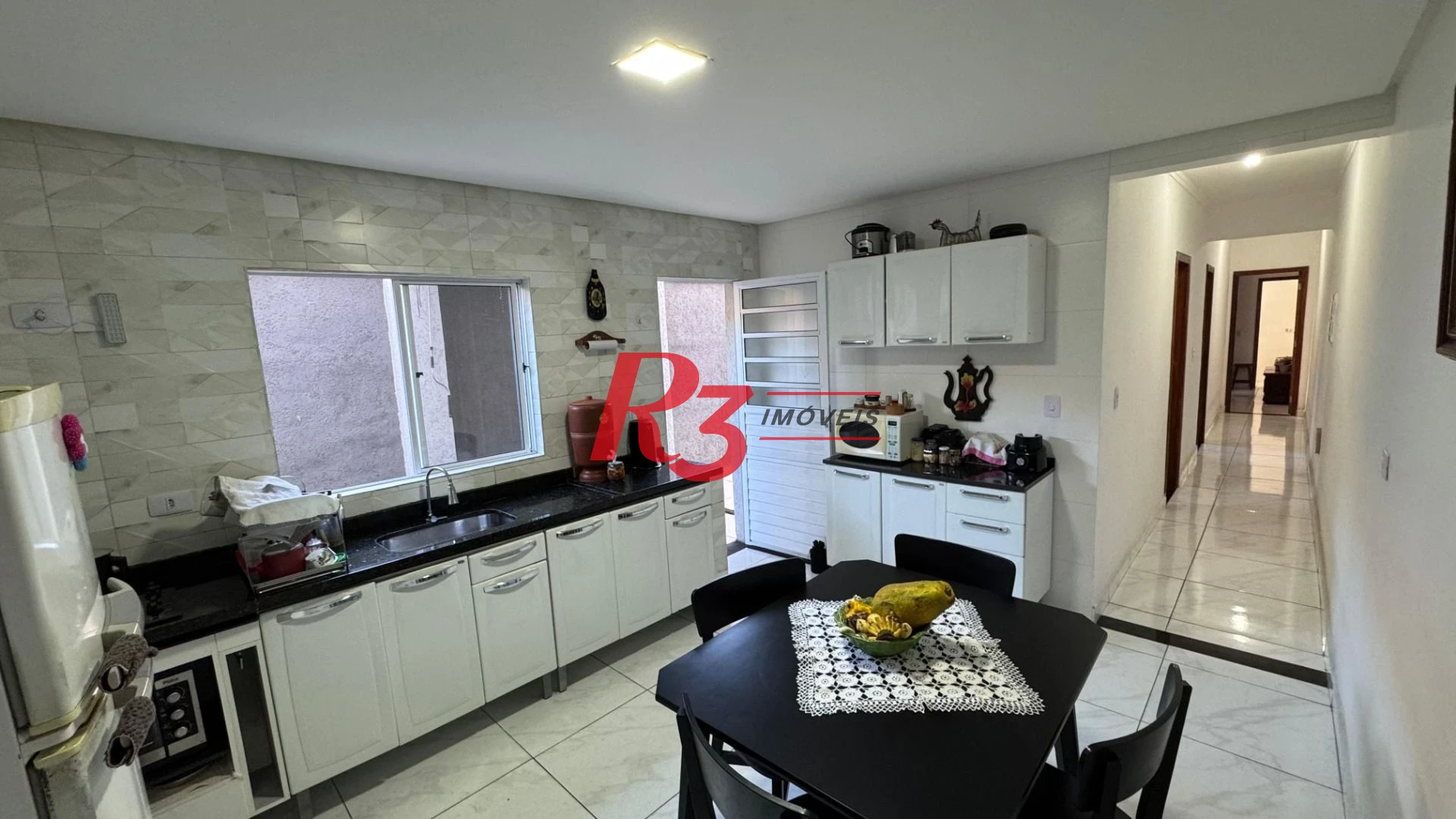 Casa com 3 dormitórios à venda, 119 m² por R$ 480.000,00 - Vila Valença - São Vicente/SP