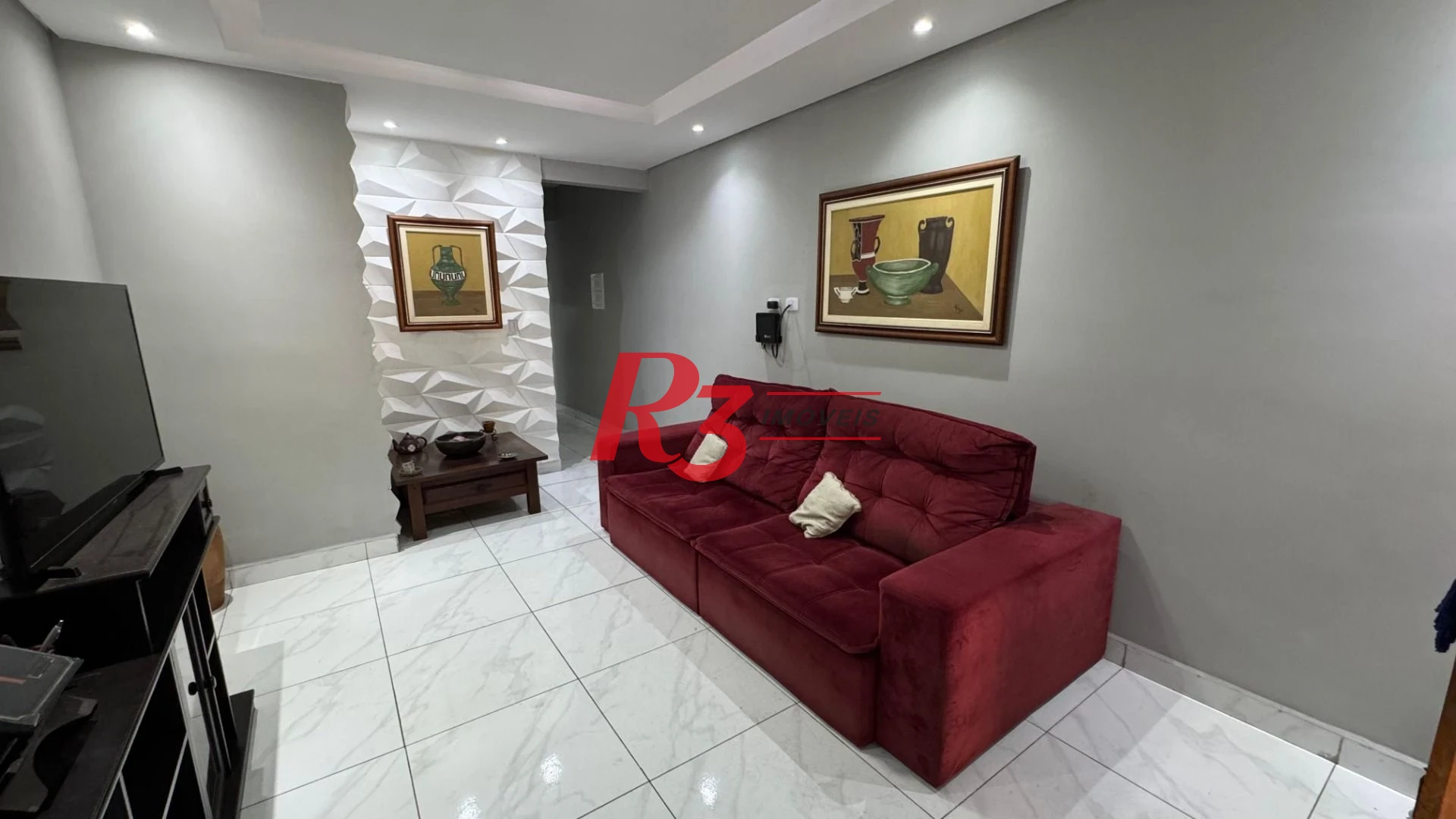 Casa com 3 dormitórios à venda, 119 m² por R$ 480.000,00 - Vila Valença - São Vicente/SP