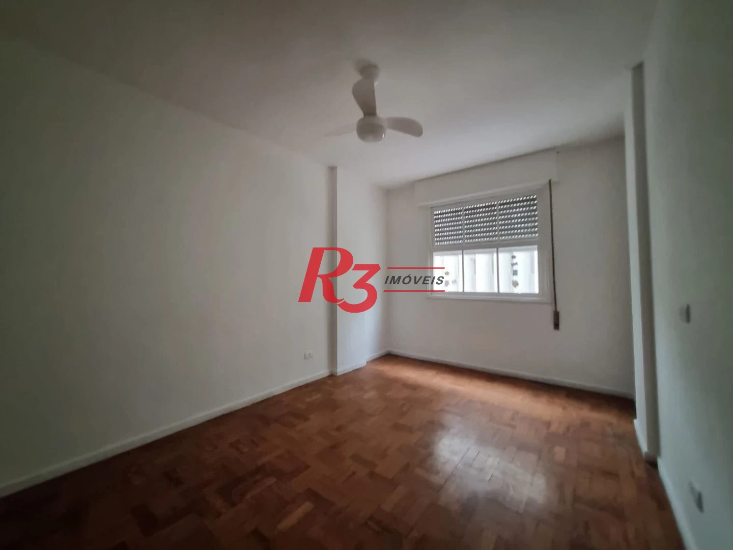 Apartamento para alugar, 90 m² por R$ 4.599,02/mês - Gonzaga - Santos/SP