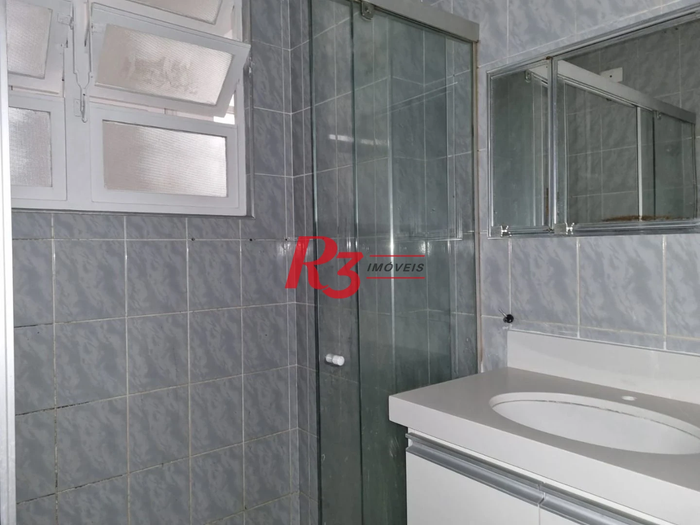 Apartamento para alugar, 90 m² por R$ 4.599,02/mês - Gonzaga - Santos/SP