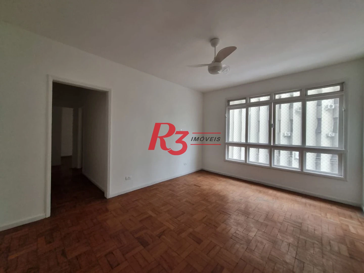 Apartamento para alugar, 90 m² por R$ 4.599,02/mês - Gonzaga - Santos/SP