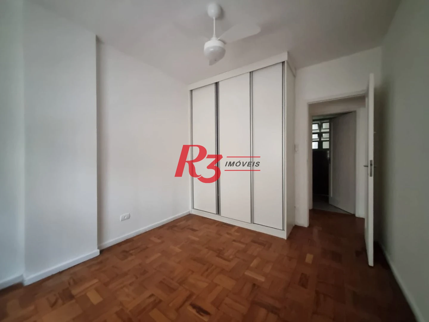Apartamento para alugar, 90 m² por R$ 4.599,02/mês - Gonzaga - Santos/SP
