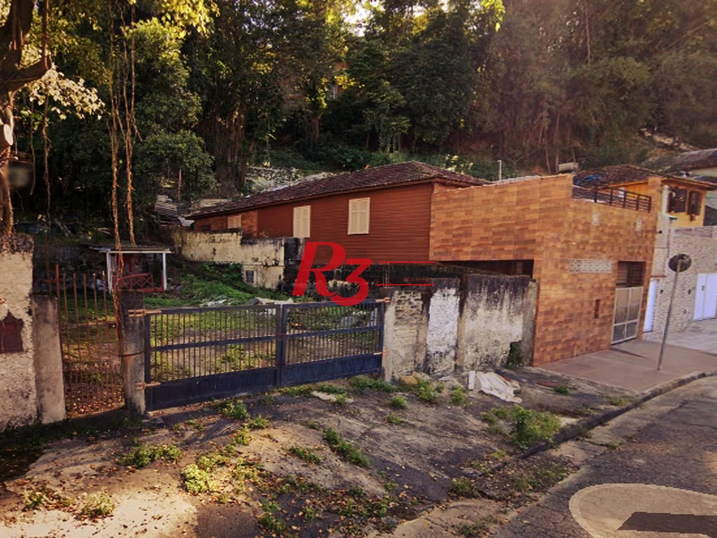 Terreno para alugar, 591 m² por R$ 8.500,00/mês - Marapé - Santos/SP