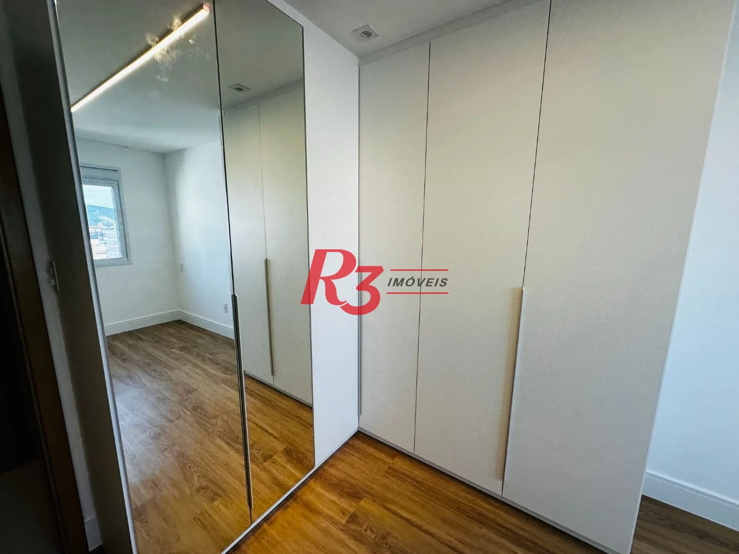 Apartamento para alugar, 166 m² por R$ 18.400,00/mês - Ponta da Praia - Santos/SP