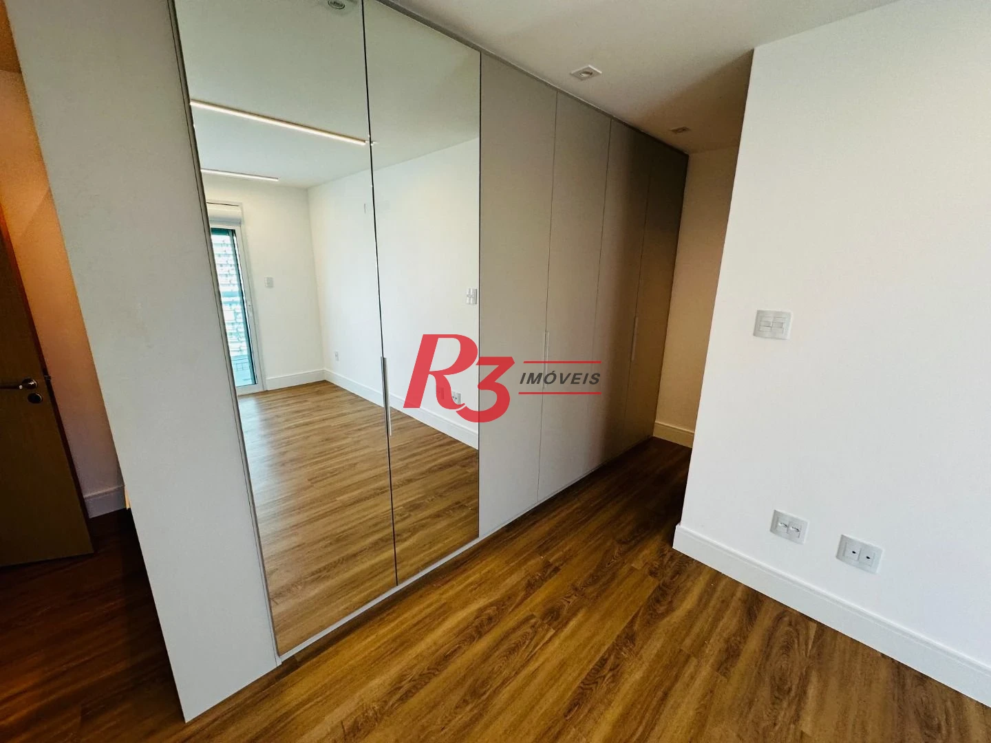 Apartamento para alugar, 166 m² por R$ 18.400,00/mês - Ponta da Praia - Santos/SP