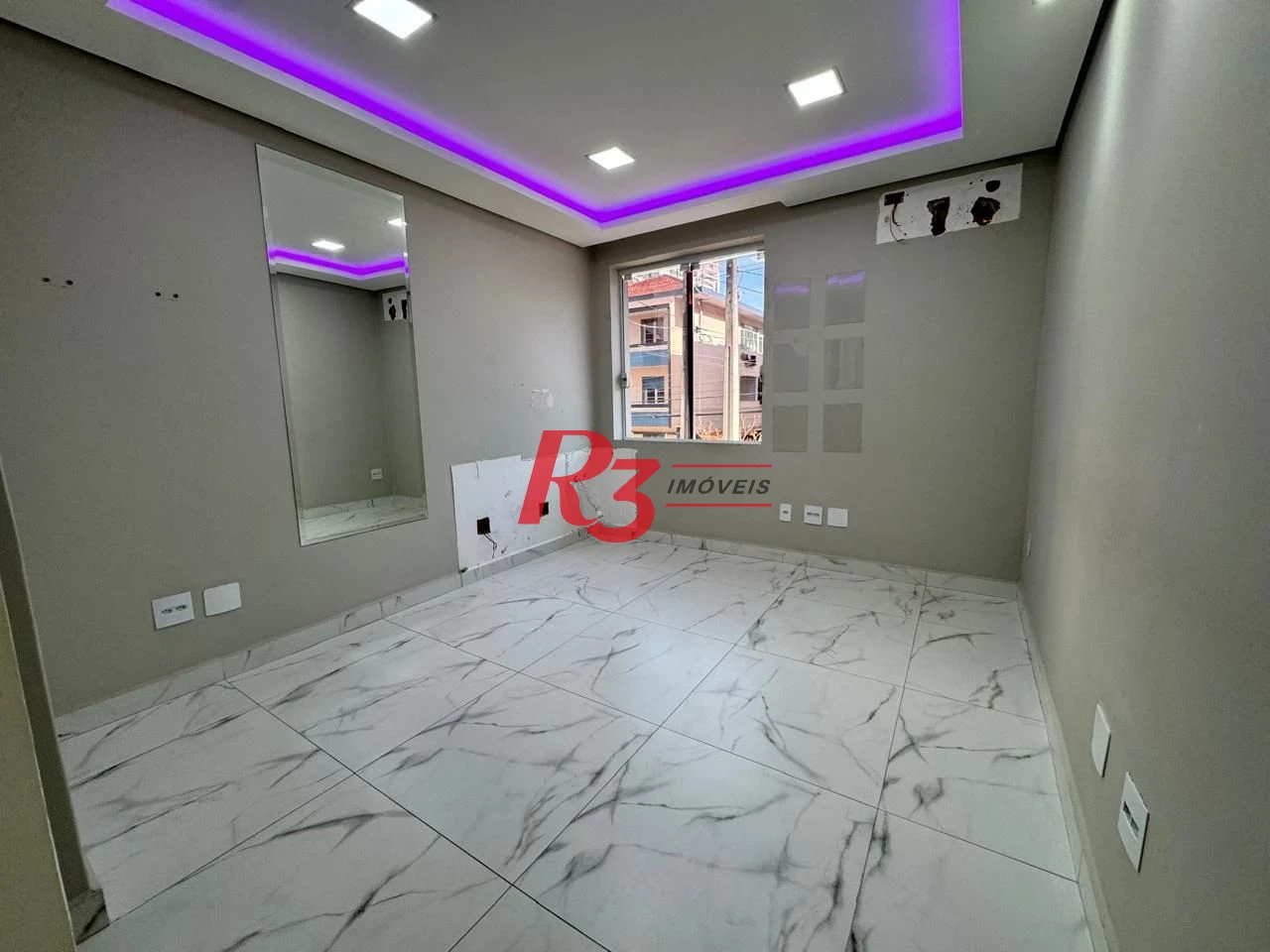 Sobrado com 3 dormitórios para alugar, 170 m² por R$ 16.050,00/mês - Gonzaga - Santos/SP