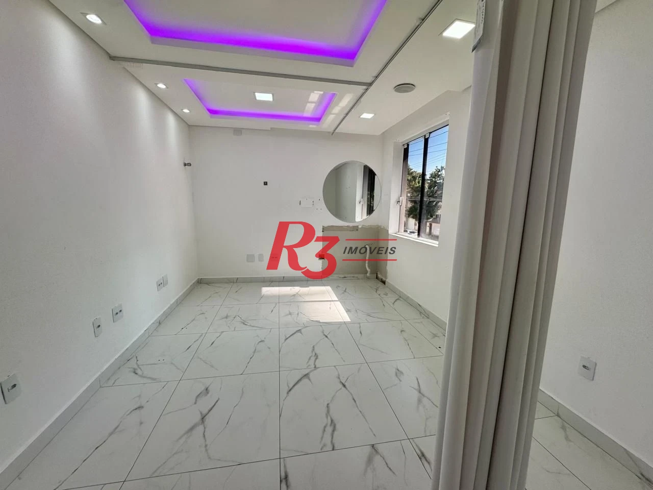 Sobrado com 3 dormitórios para alugar, 170 m² por R$ 16.050,00/mês - Gonzaga - Santos/SP