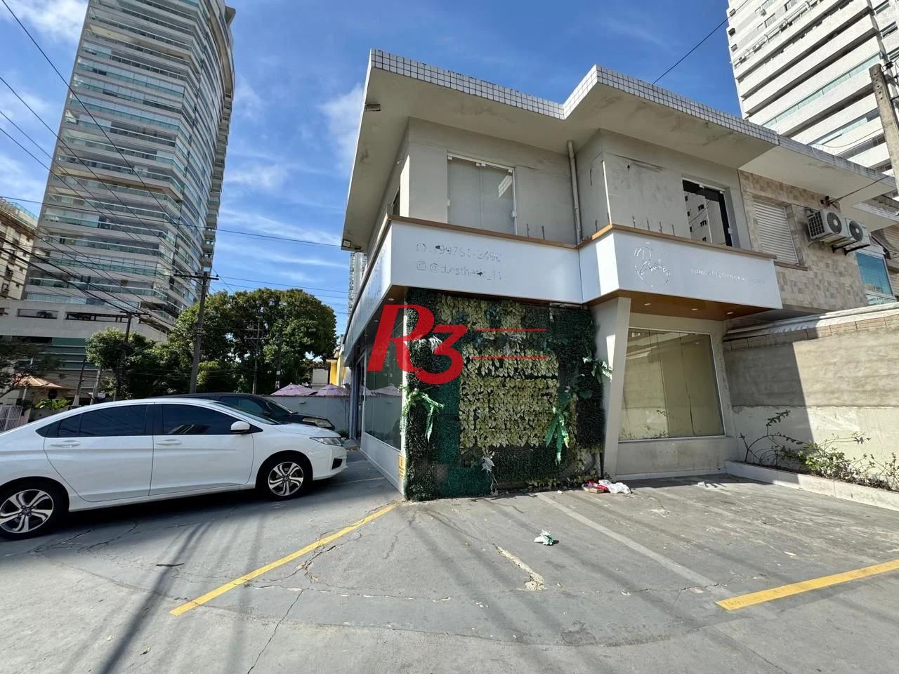 Sobrado com 3 dormitórios para alugar, 170 m² por R$ 16.050,00/mês - Gonzaga - Santos/SP