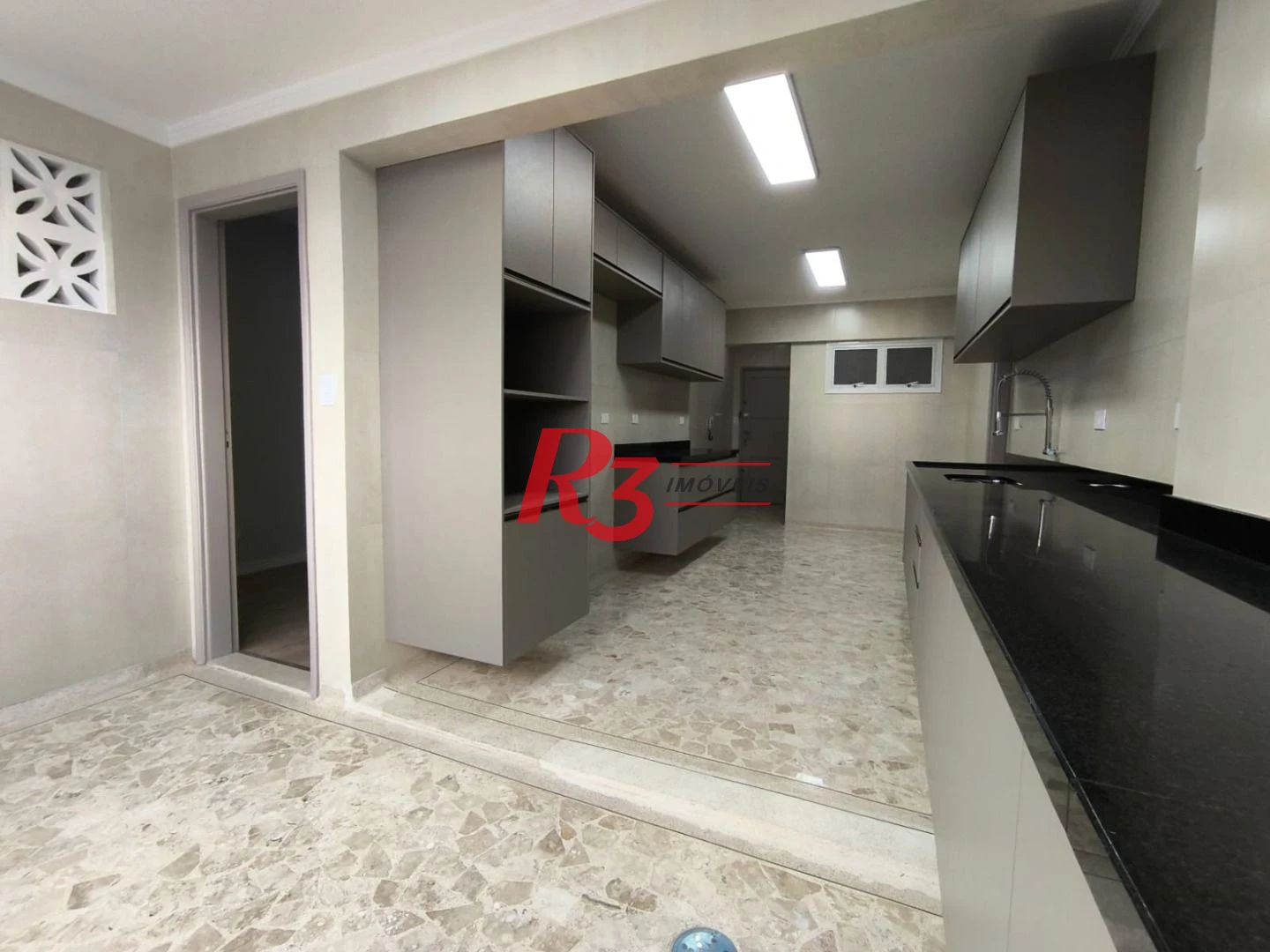 Apartamento com 3 dormitórios, 190 m² - venda por R$ 2.360.000,00 ou aluguel por R$ 11.000,00/mês - Aparecida - Santos/SP