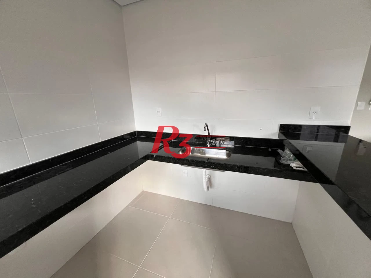 Village à venda, 90 m² por R$ 620.000,00 - Campo Grande - Santos/SP