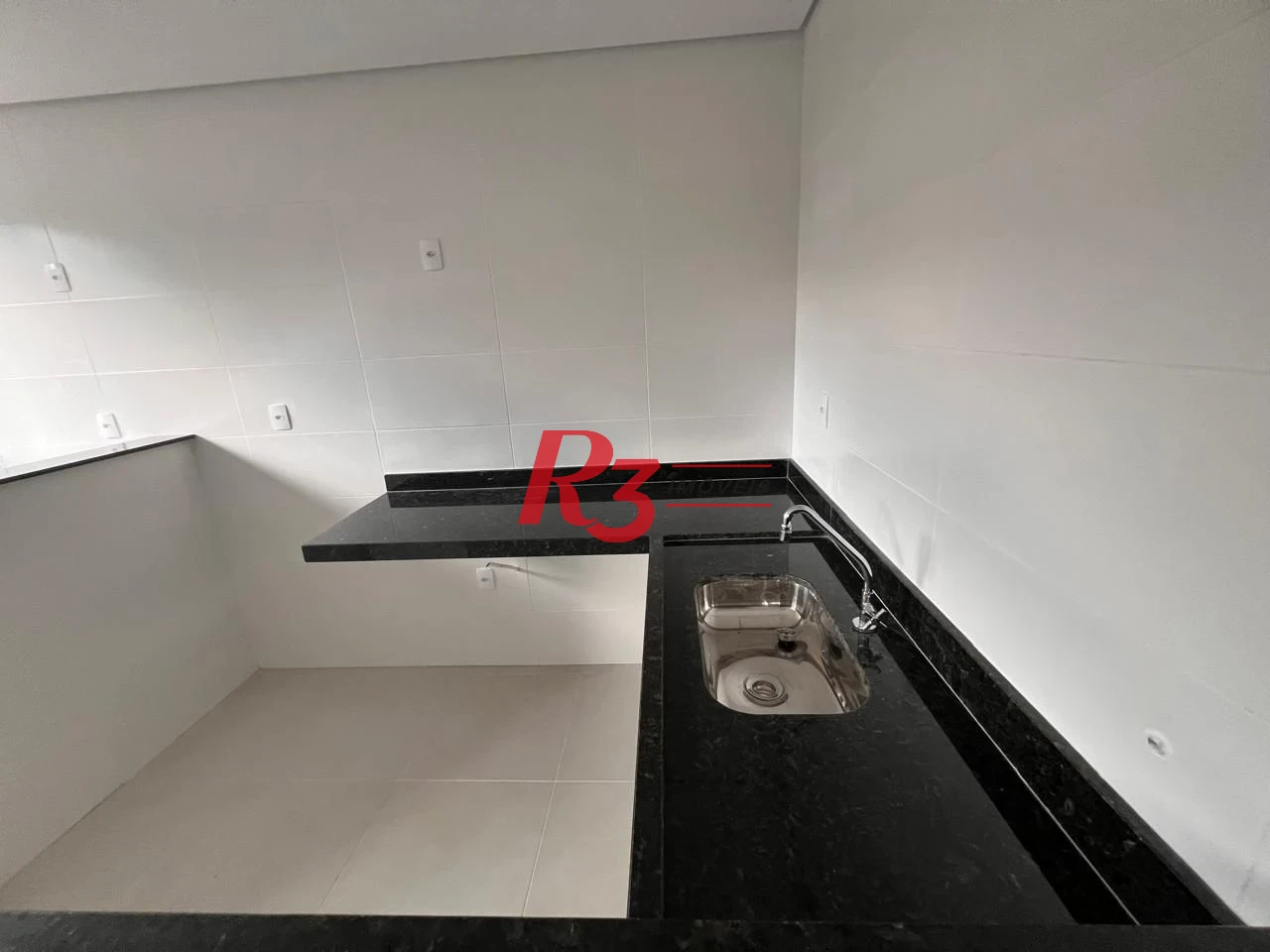 Village à venda, 90 m² por R$ 620.000,00 - Campo Grande - Santos/SP
