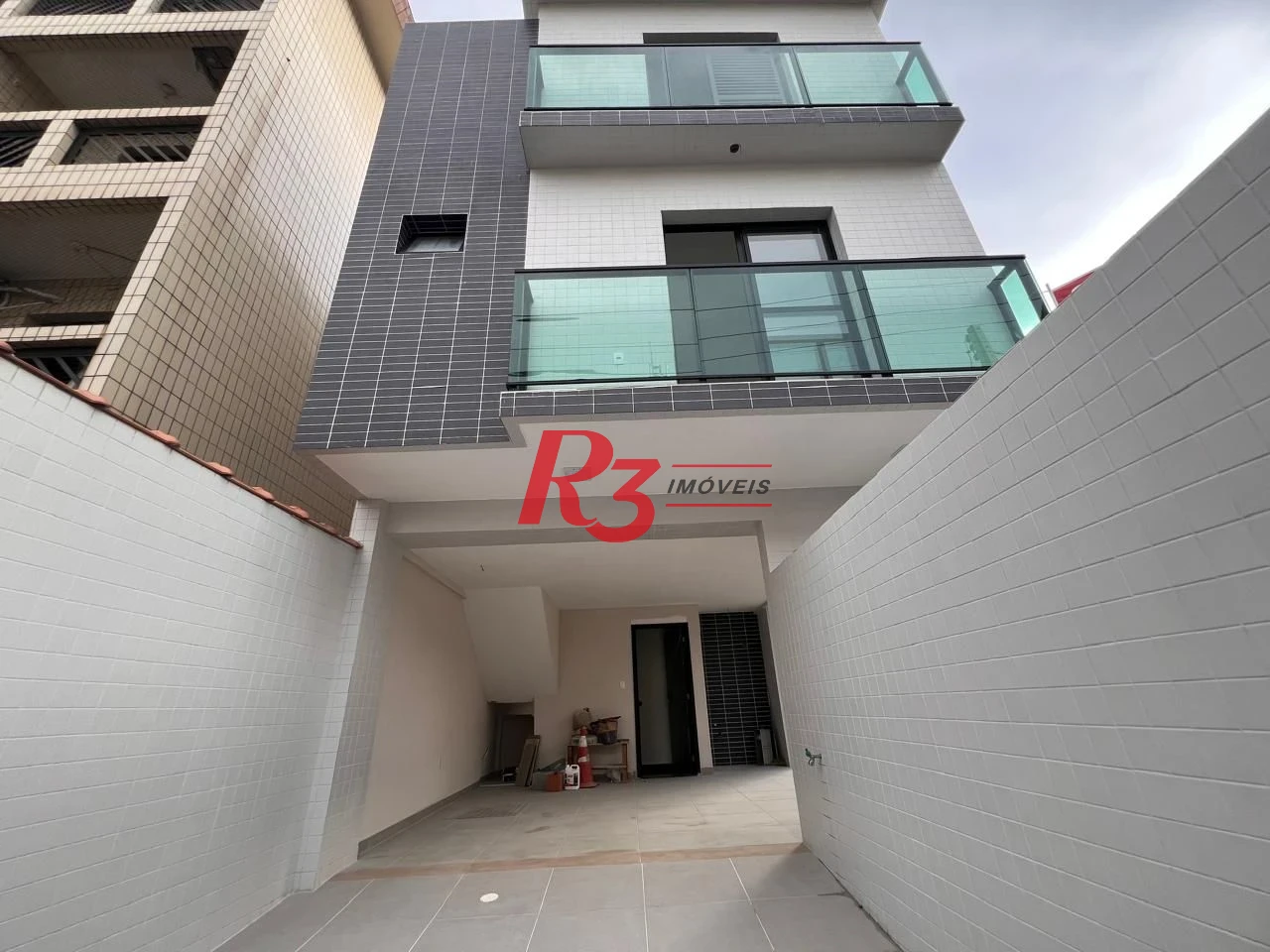 Village à venda, 90 m² por R$ 620.000,00 - Campo Grande - Santos/SP
