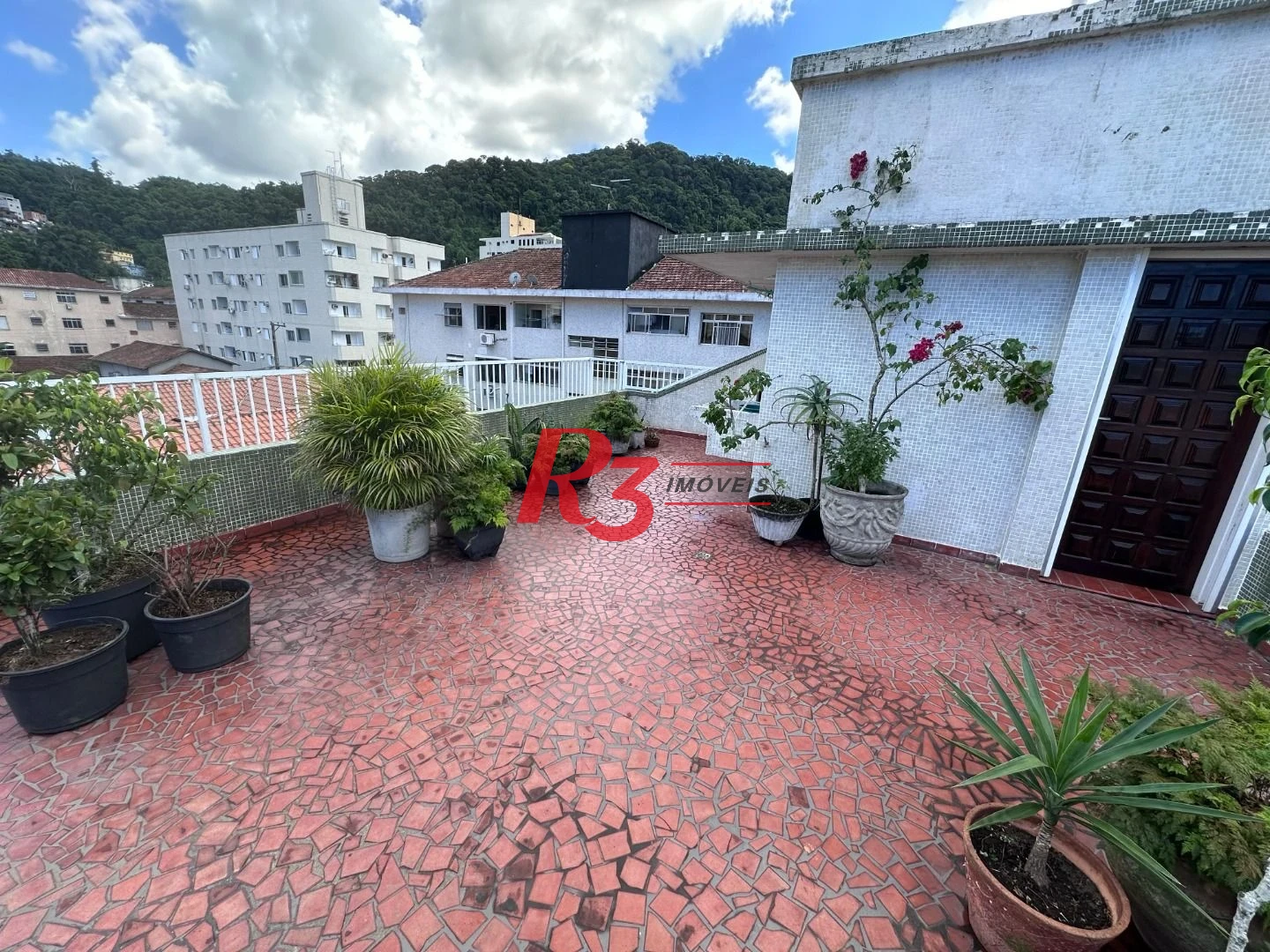 Terreno à venda, 270 m² por R$ 1.920.000,00 - Marapé - Santos/SP