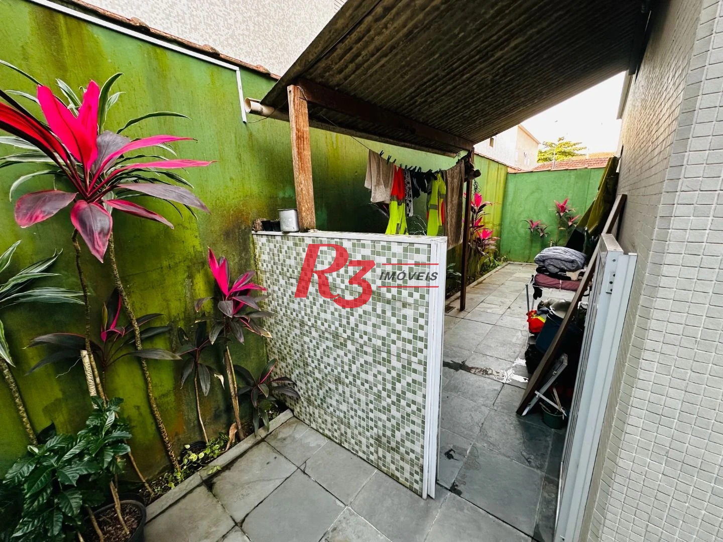 Terreno à venda, 270 m² por R$ 1.920.000,00 - Marapé - Santos/SP