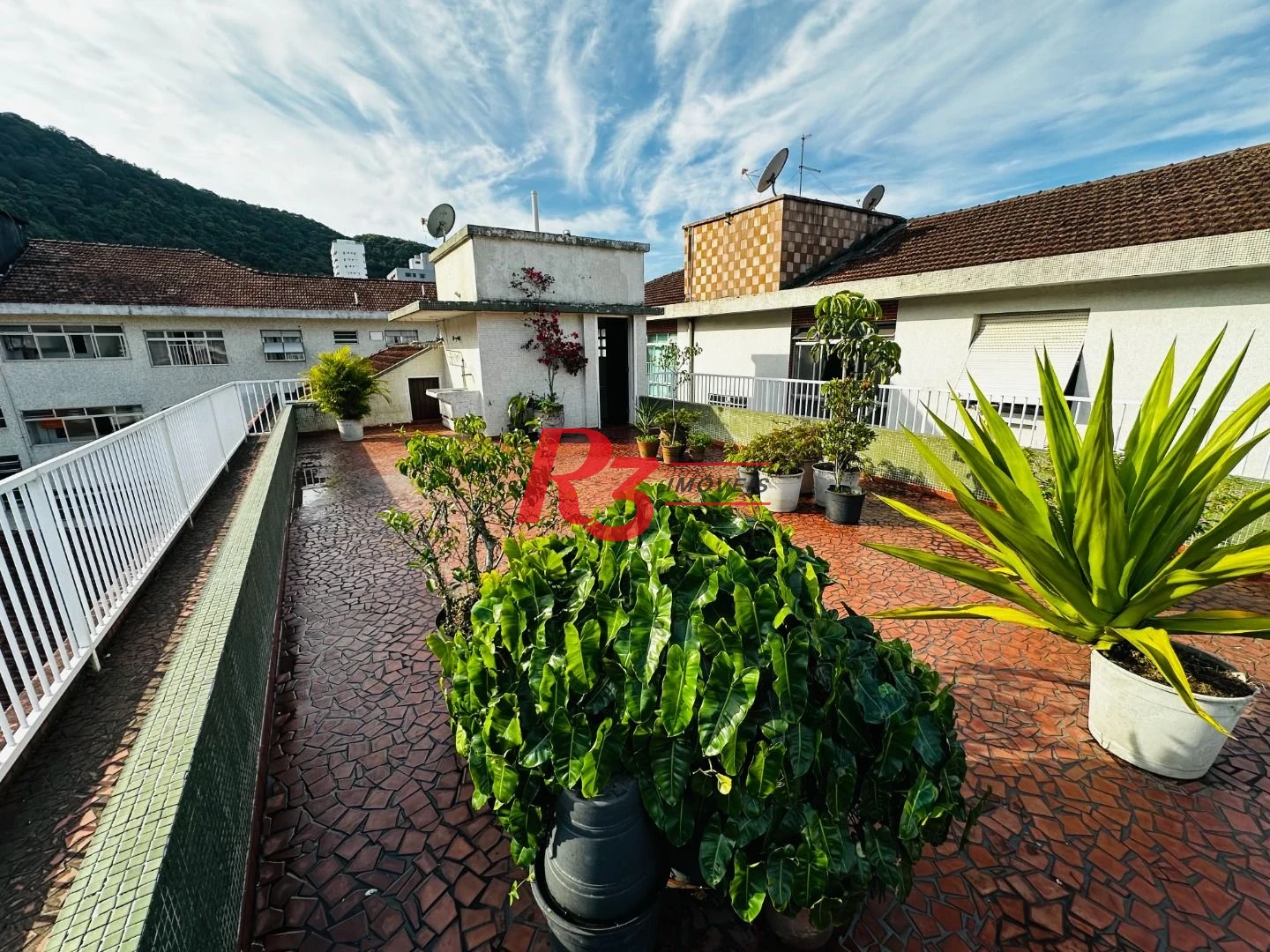 Terreno à venda, 270 m² por R$ 1.920.000,00 - Marapé - Santos/SP