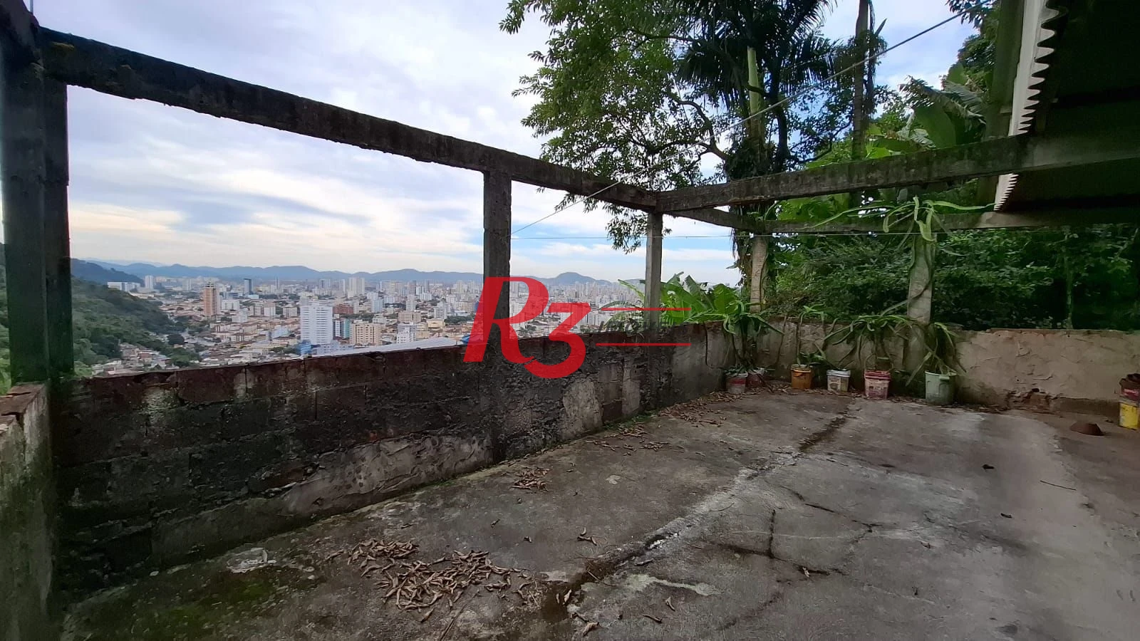 Casa à venda, 200 m² por R$ 300.000,00 - Morro Nova Cintra - Santos/SP