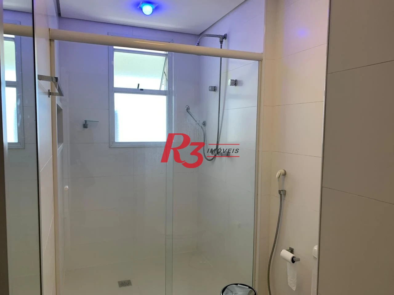 Apartamento para alugar, 180 m² por R$ 22.900,00/mês - Gonzaga - Santos/SP