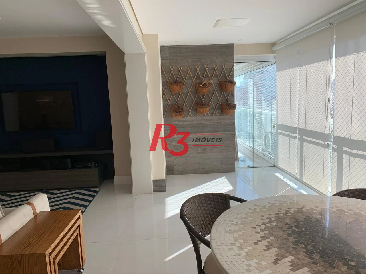 Apartamento para alugar, 180 m² por R$ 22.900,00/mês - Gonzaga - Santos/SP