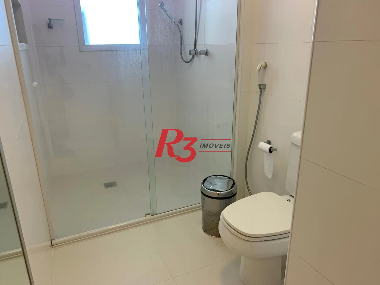 Apartamento para alugar, 180 m² por R$ 22.900,00/mês - Gonzaga - Santos/SP