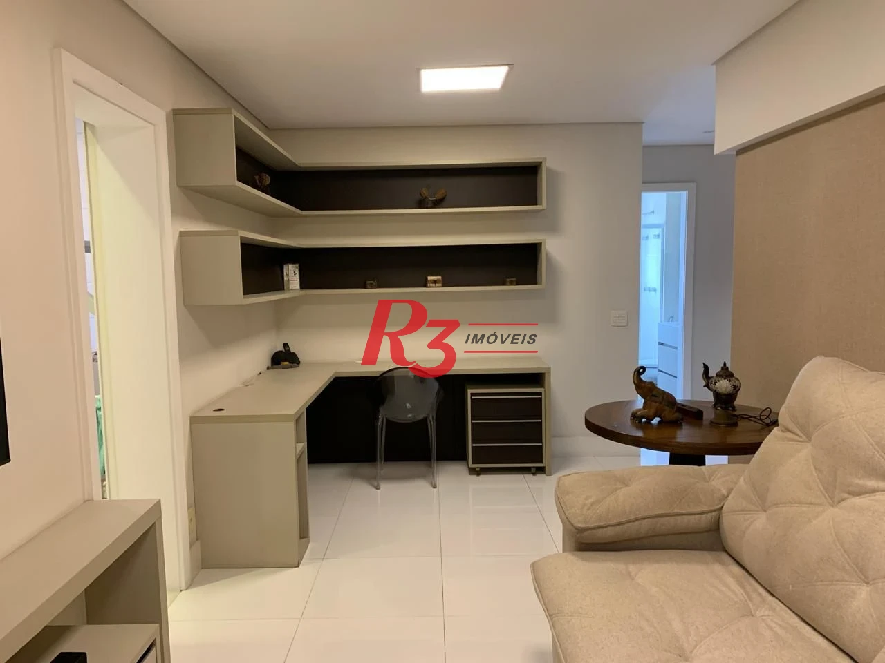 Apartamento para alugar, 180 m² por R$ 22.900,00/mês - Gonzaga - Santos/SP