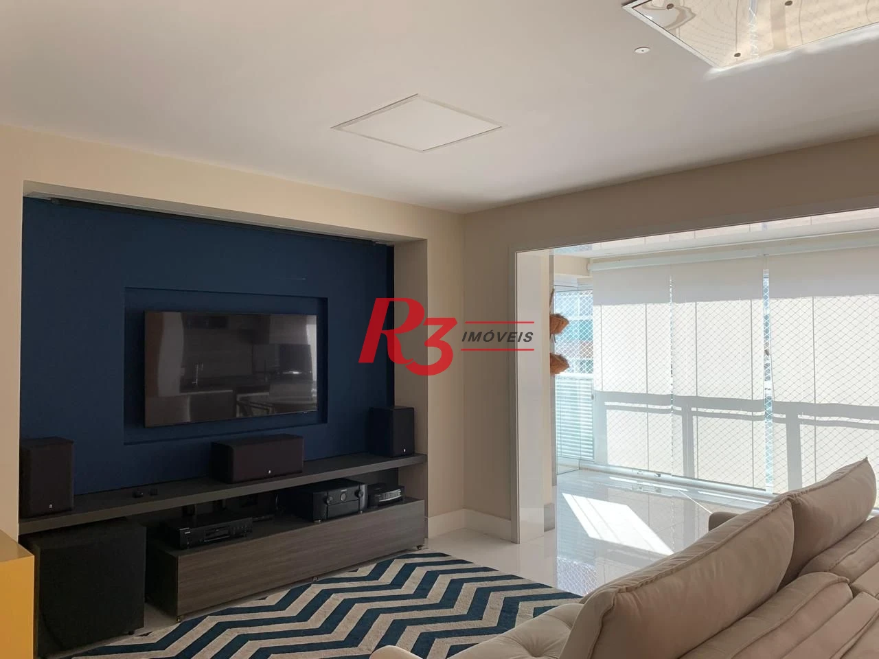 Apartamento para alugar, 180 m² por R$ 22.900,00/mês - Gonzaga - Santos/SP