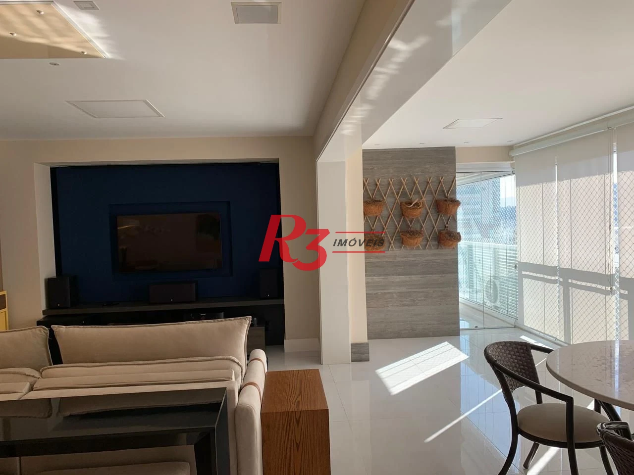 Apartamento para alugar, 180 m² por R$ 22.900,00/mês - Gonzaga - Santos/SP