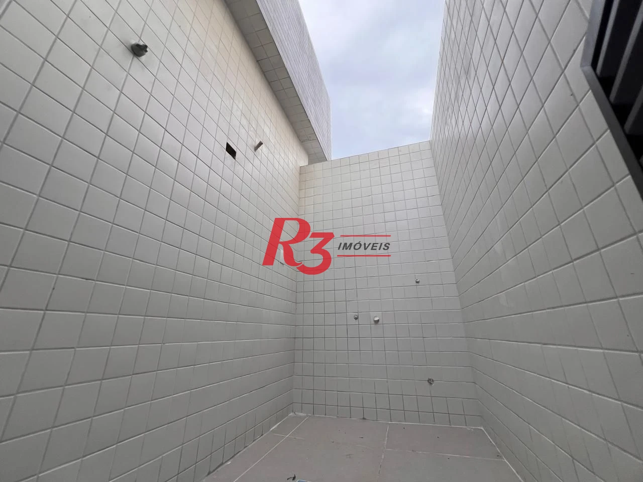 Village à venda, 90 m² por R$ 620.000,00 - Campo Grande - Santos/SP