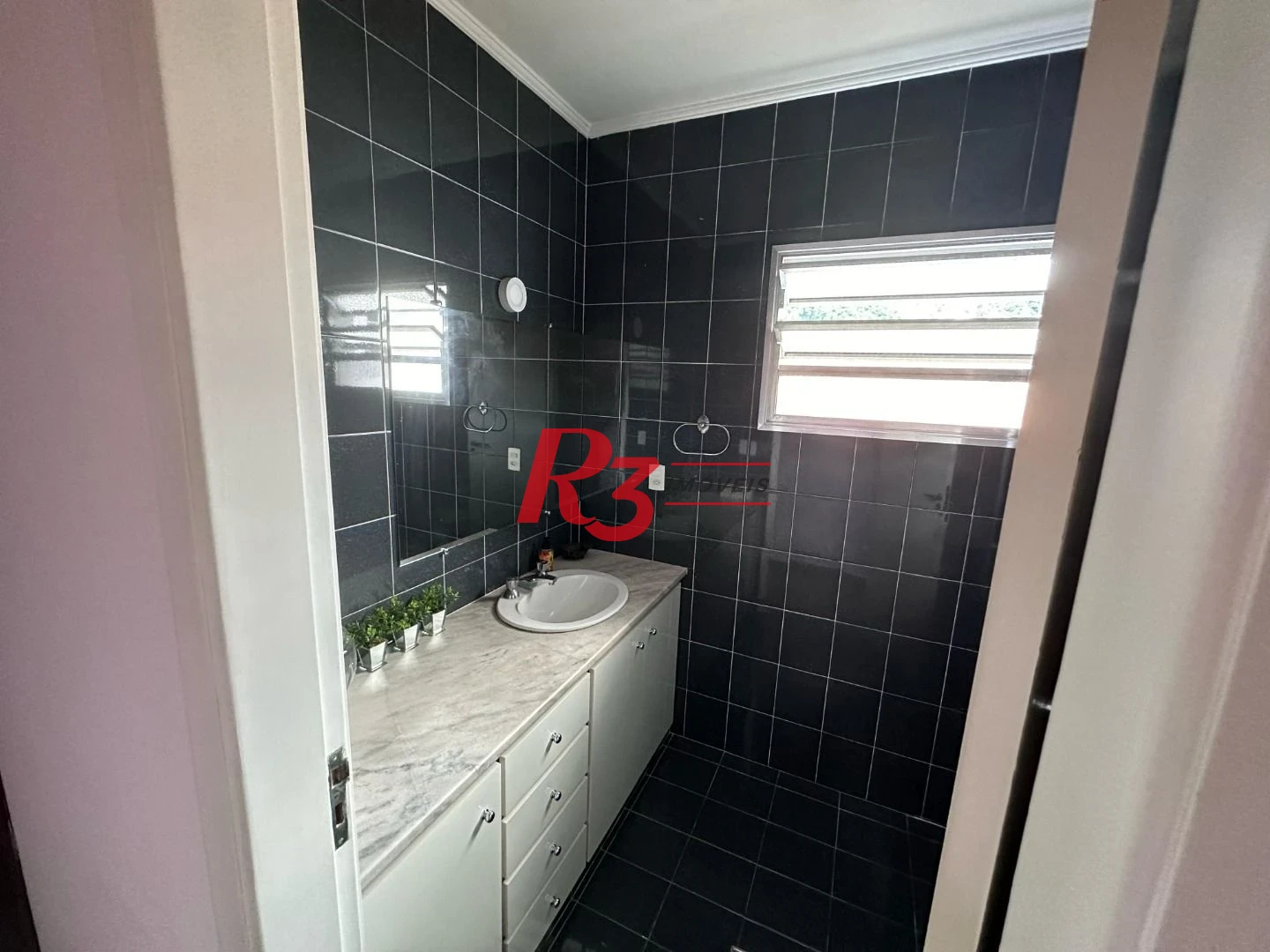 Apartamento à venda, 185 m² por R$ 930.000,00 - Marapé - Santos/SP