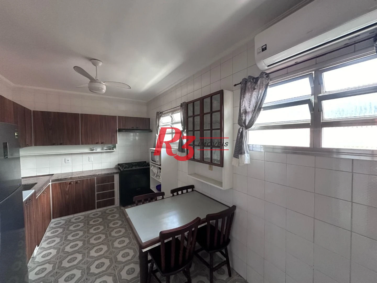 Apartamento à venda, 185 m² por R$ 930.000,00 - Marapé - Santos/SP