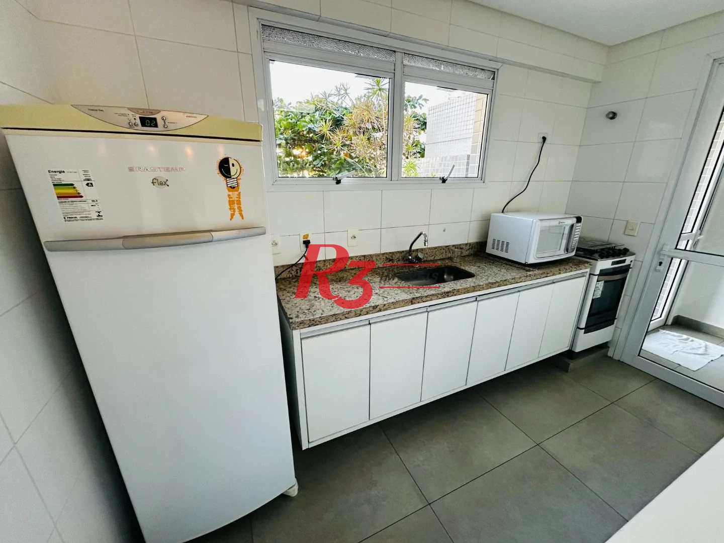 Apartamento à venda, 82 m² por R$ 1.020.000,00 - Gonzaga - Santos/SP