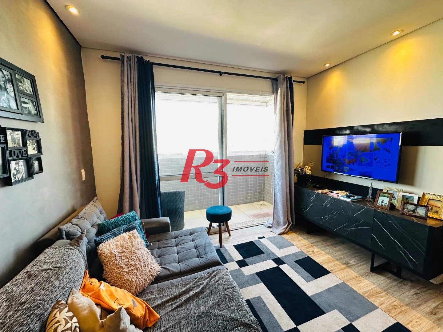 Apartamento à venda, 82 m² por R$ 1.020.000,00 - Gonzaga - Santos/SP