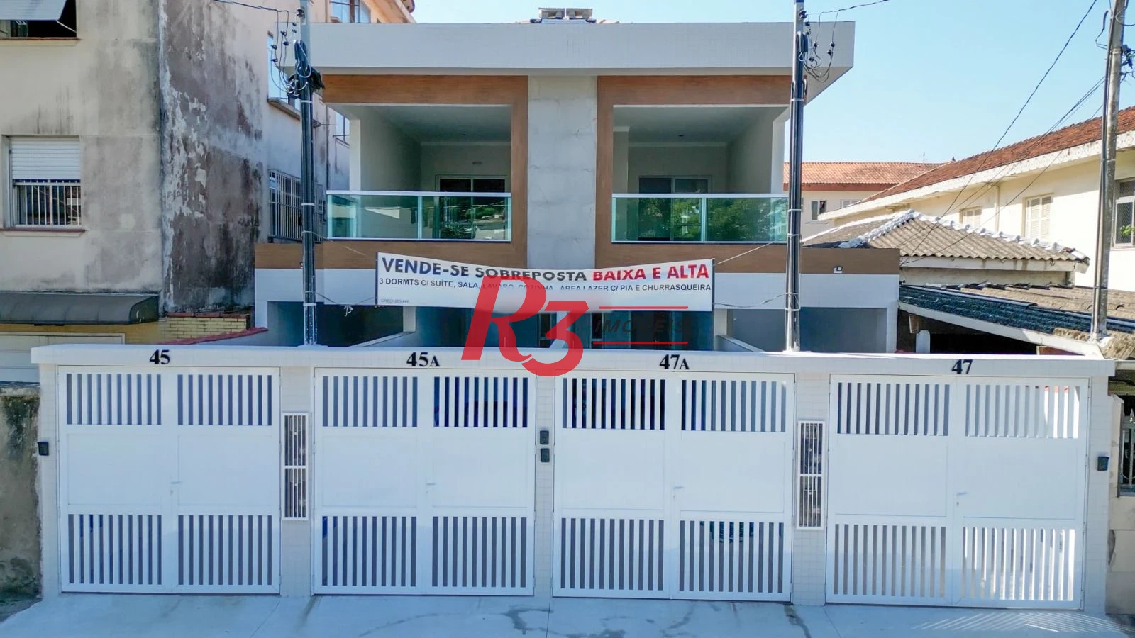 Casa com 3 suítes à venda, 115 m² por R$ 820.000 - Marapé - Santos/SP