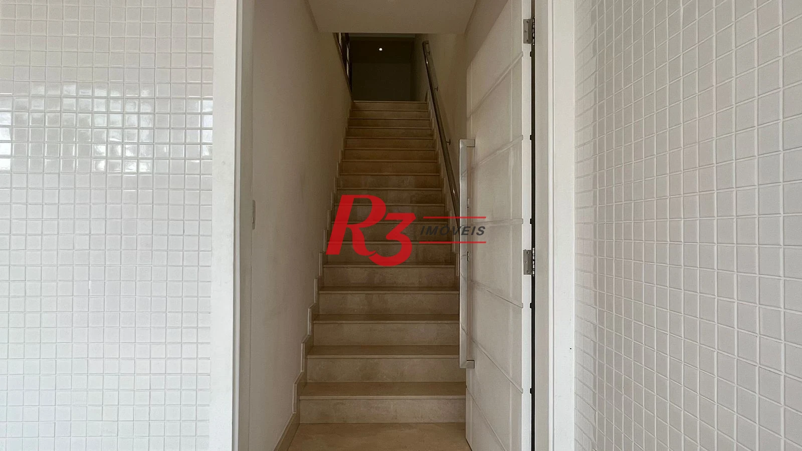 Casa com 4 dormitórios à venda, 370 m² por R$ 2.650.000,00 - Ponta da Praia - Santos/SP