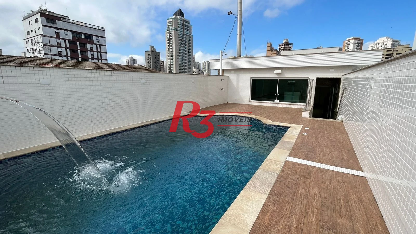 Casa com 4 dormitórios à venda, 370 m² por R$ 2.650.000,00 - Ponta da Praia - Santos/SP