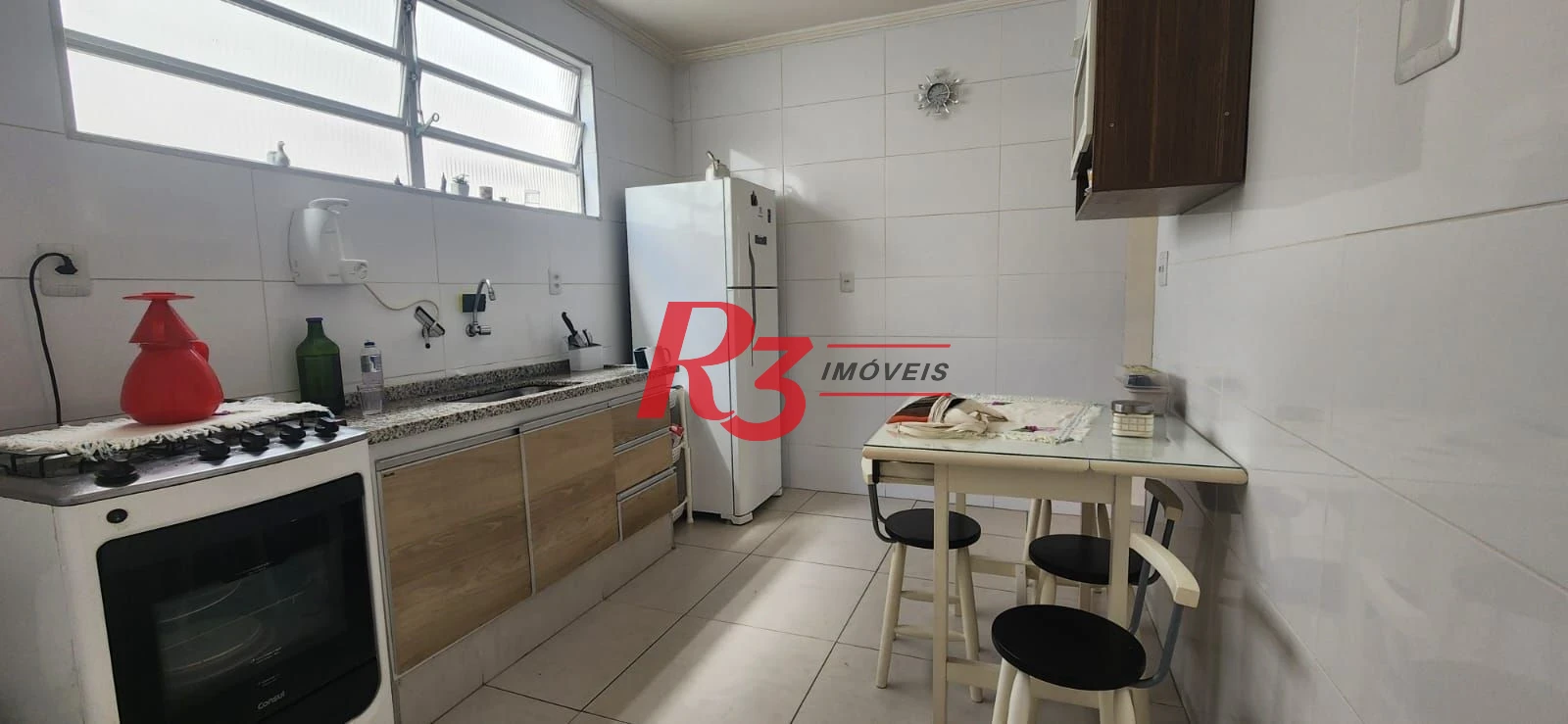 Apartamento à venda, 74 m² por R$ 370.000,00 - Embaré - Santos/SP