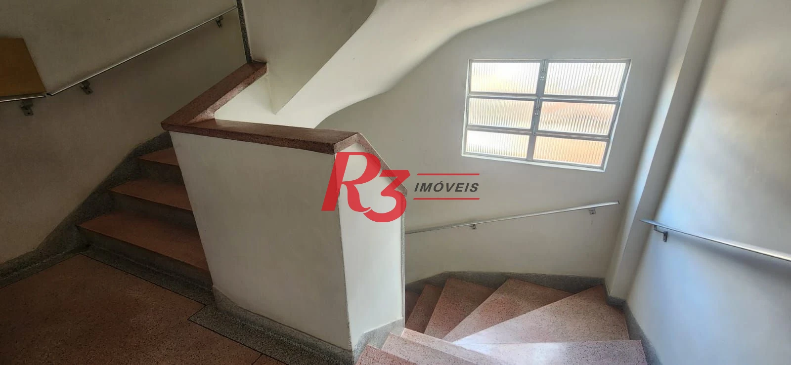 Apartamento à venda, 74 m² por R$ 370.000,00 - Embaré - Santos/SP