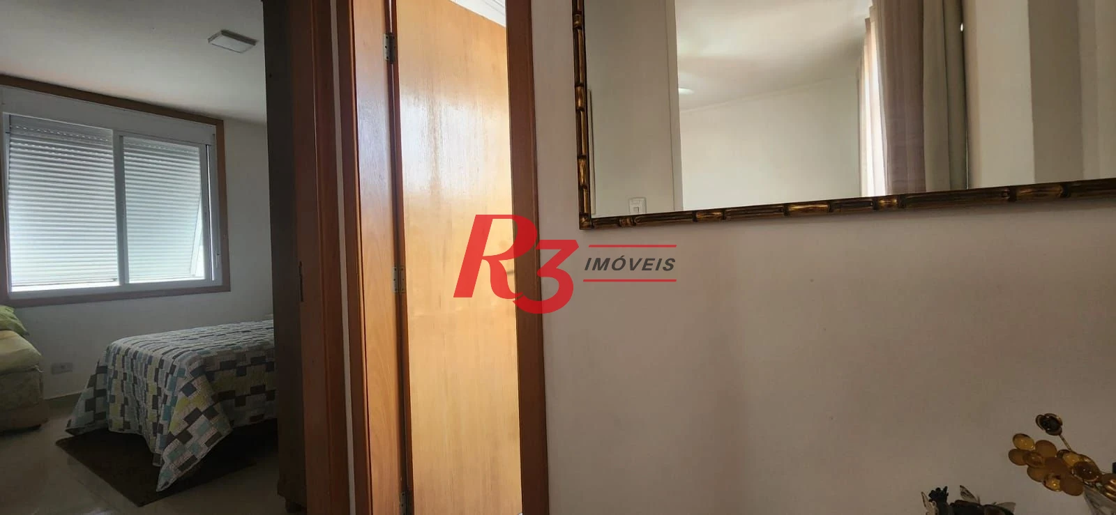 Apartamento à venda, 74 m² por R$ 370.000,00 - Embaré - Santos/SP