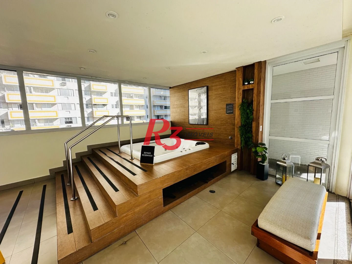 Apartamento para alugar, 50 m² por R$ 5.000,00/mês - Pompéia - Santos/SP