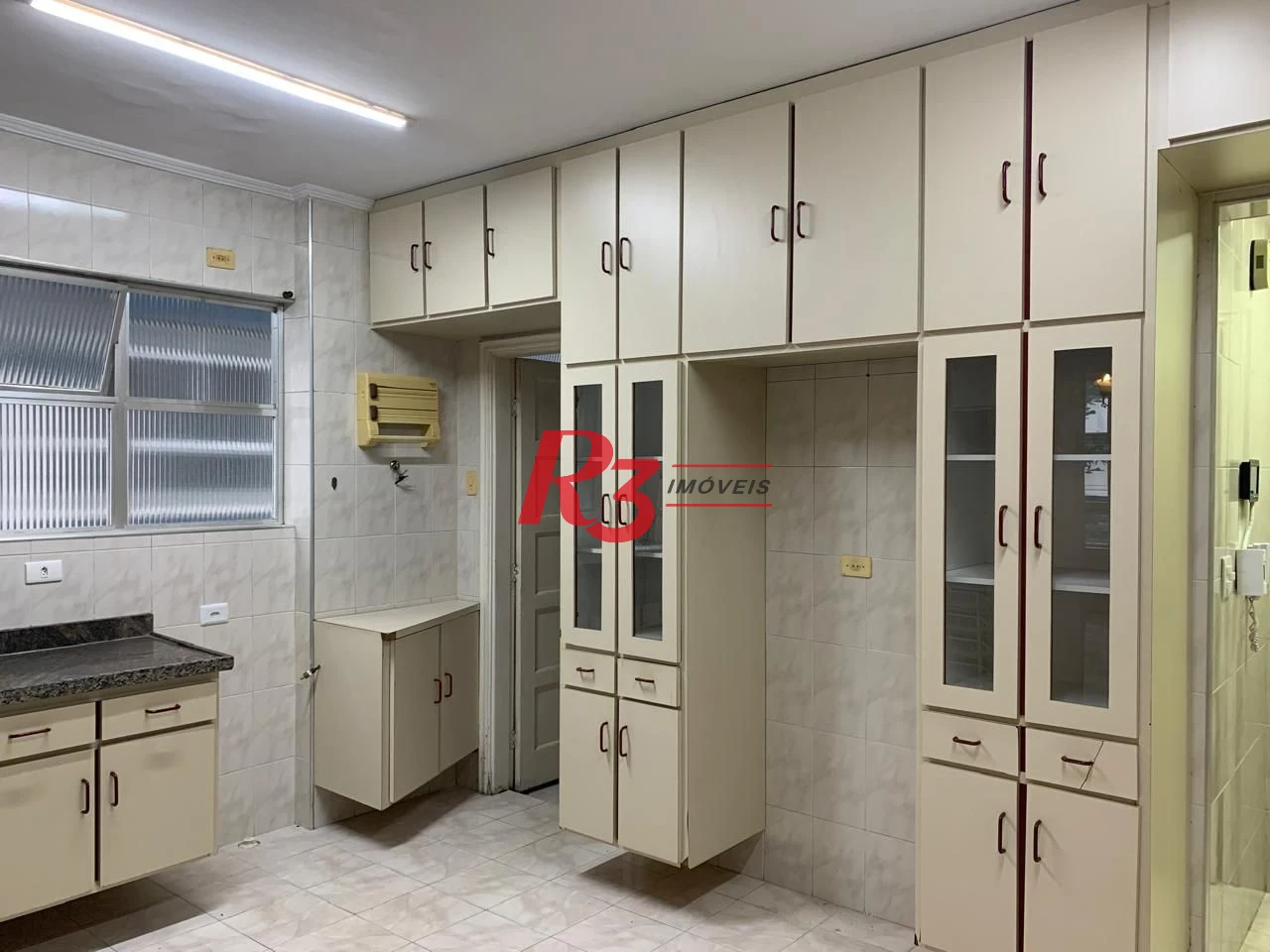 Apartamento à venda, 257 m² por R$ 1.200.000,00 - Gonzaga - Santos/SP