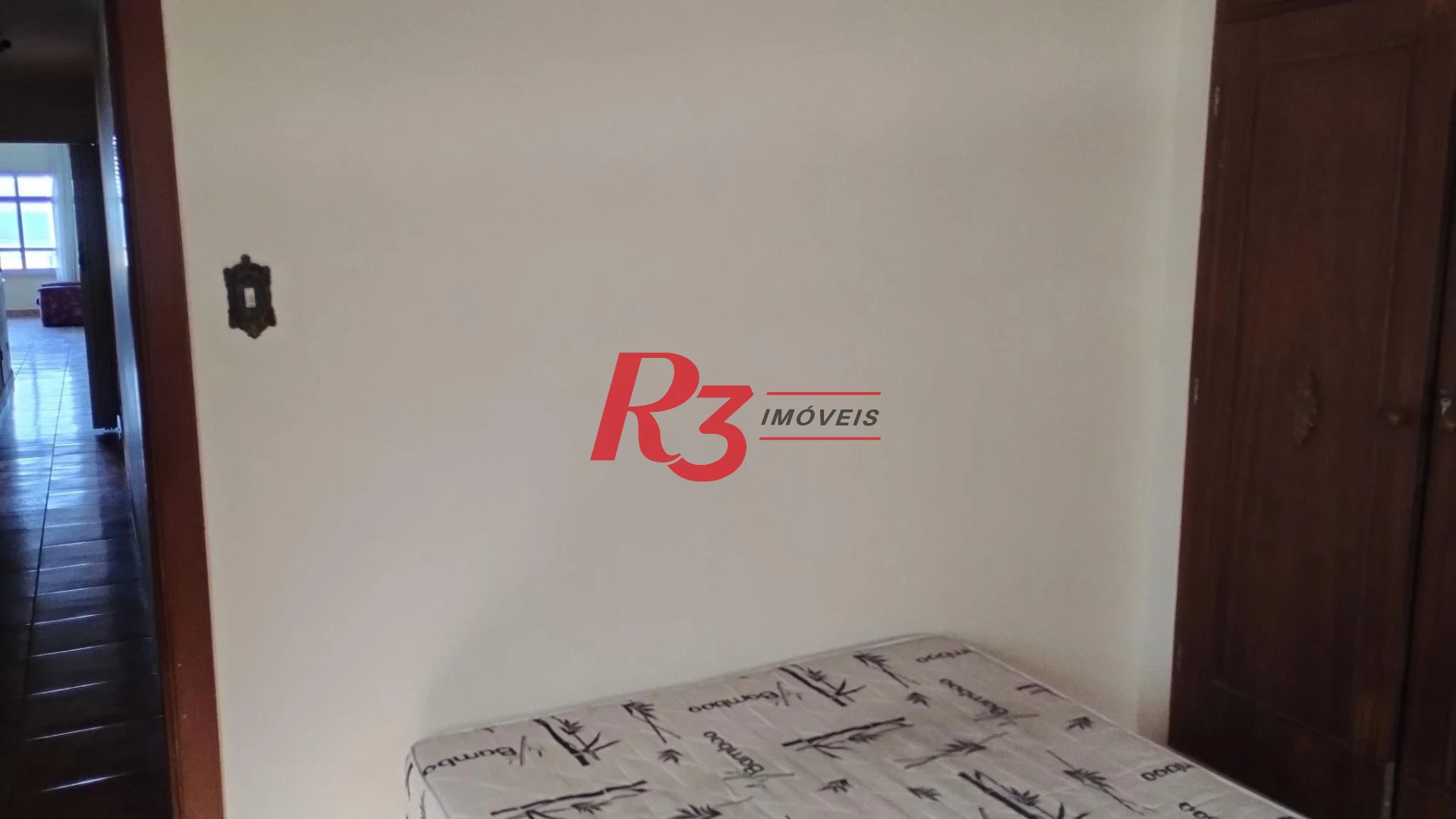 Apartamento Frente Mar, 1 por andar , – Praia do Itararé, São Vicente/SP