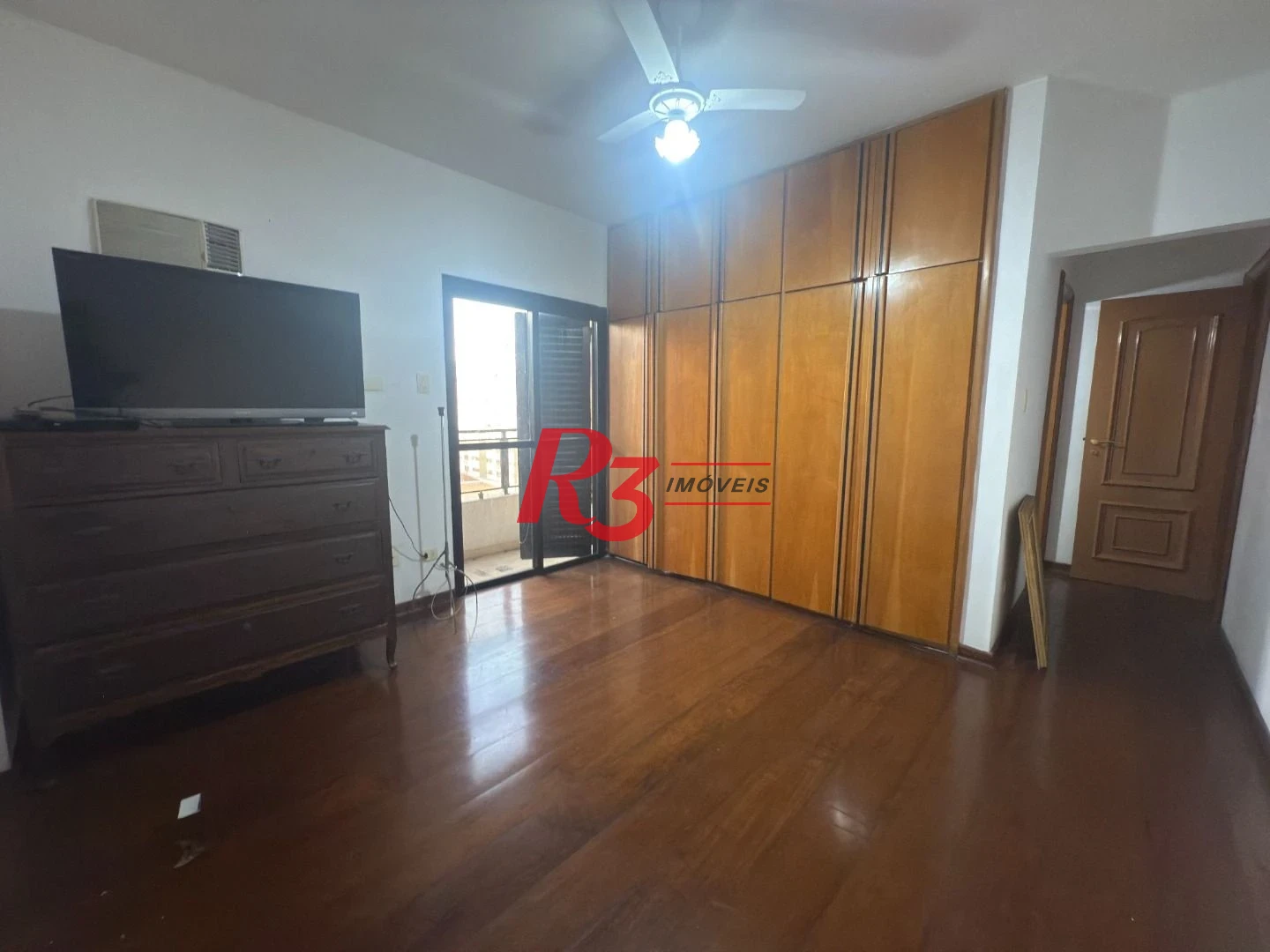 Apartamento com 4 dormitórios à venda, 267 m² por R$ 1.700.000,00 - Boqueirão - Santos/SP