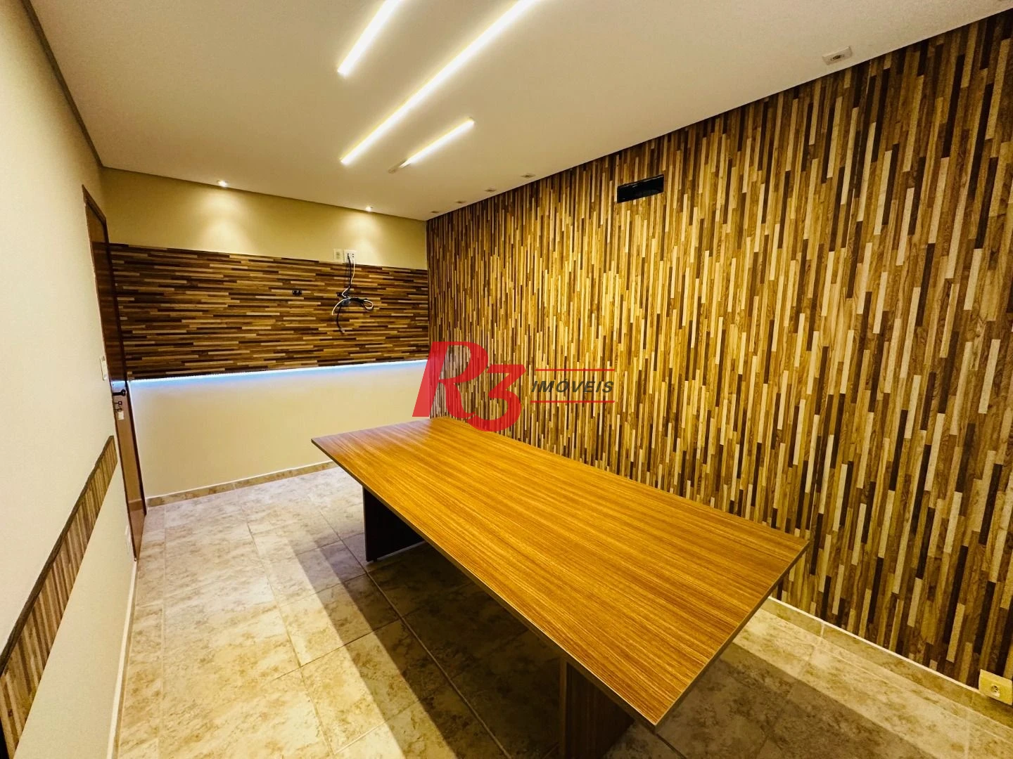 Conjunto para alugar, 120 m² por R$ 4.900,00/mês - Boqueirão - Santos/SP