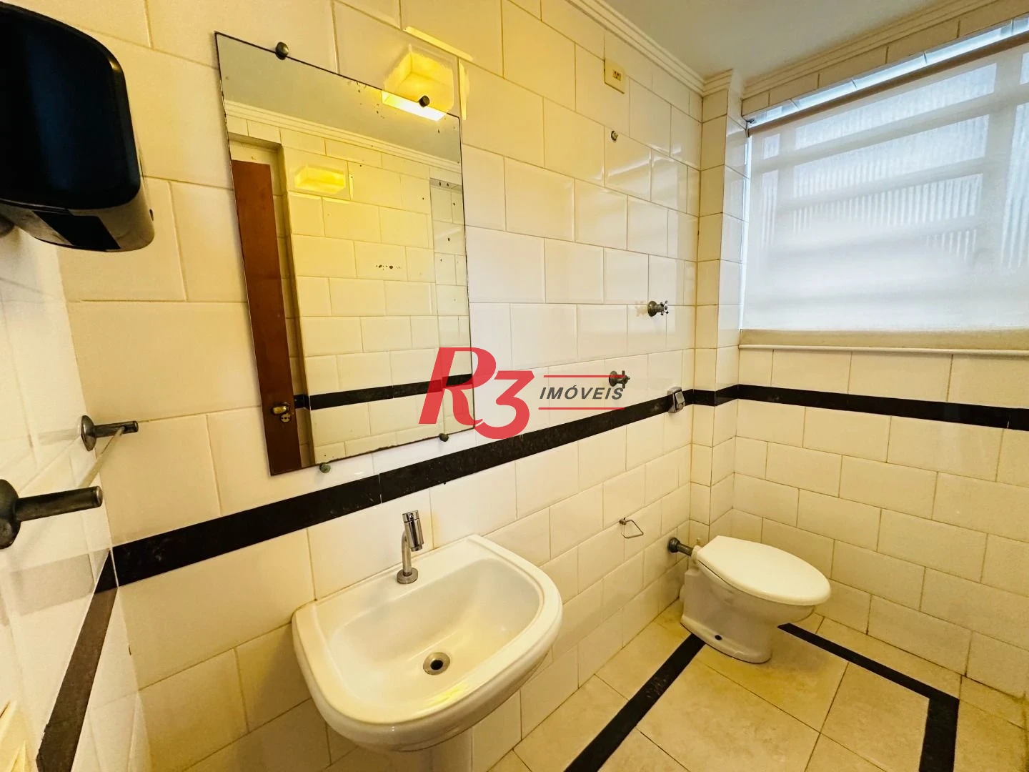 Conjunto para alugar, 120 m² por R$ 4.900,00/mês - Boqueirão - Santos/SP