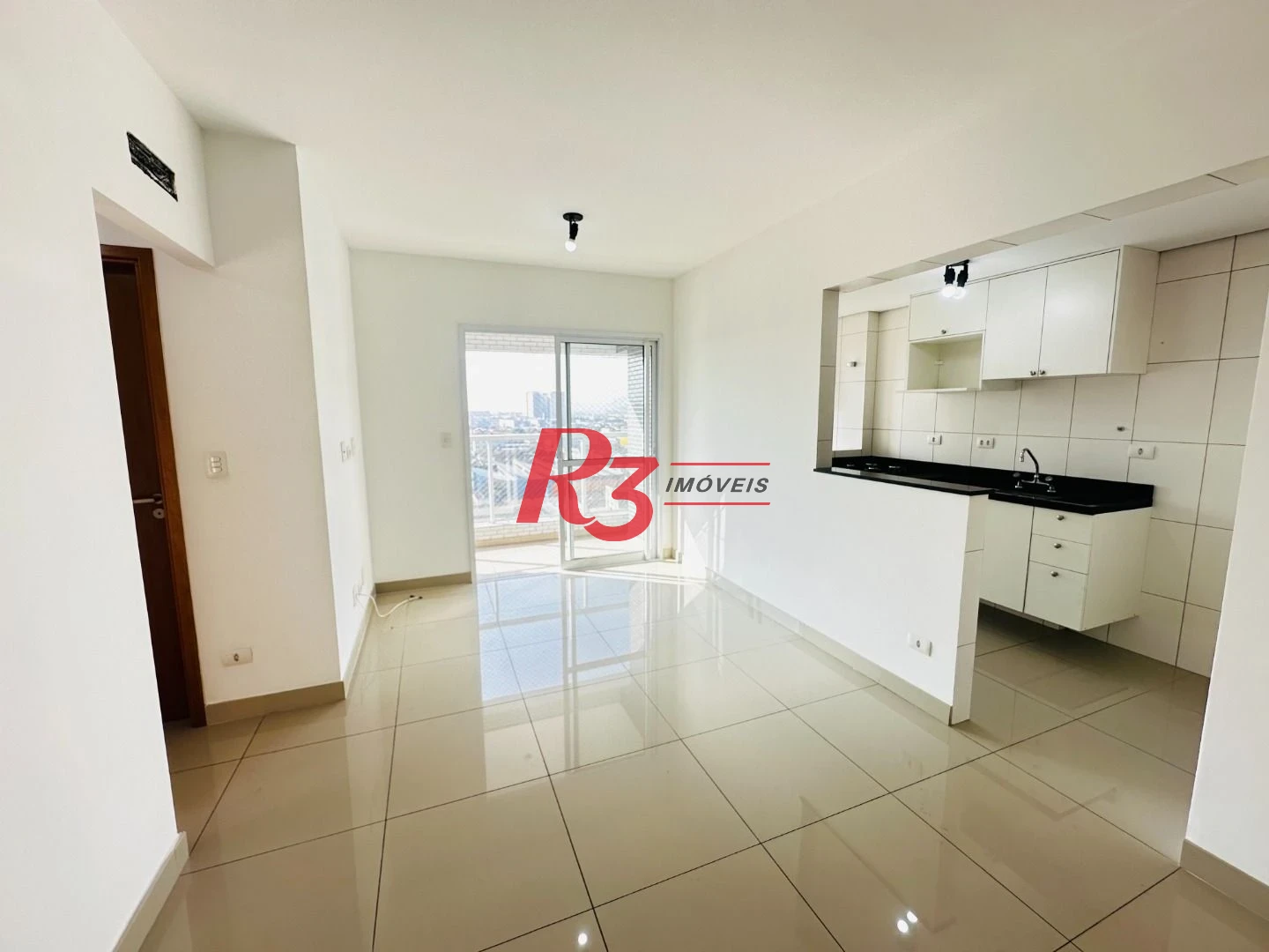 Apartamento com 2 dormitórios para alugar, 59 m² por R$ 5.233,97/mês - Vila Matias - Santos/SP