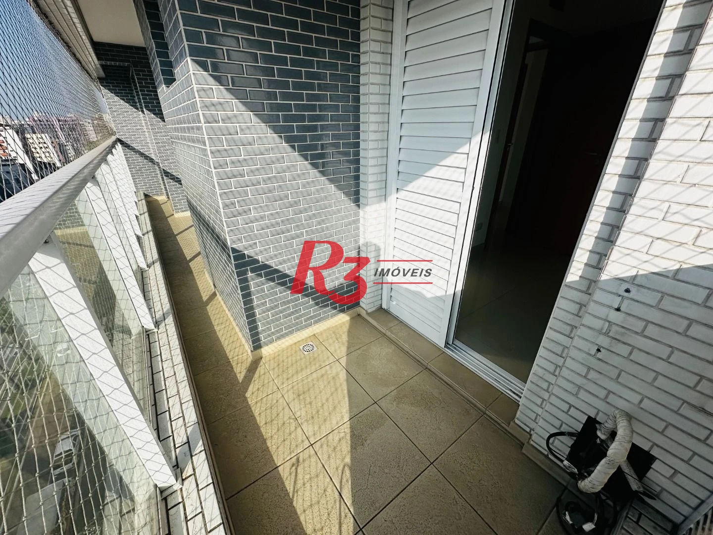 Apartamento com 2 dormitórios para alugar, 59 m² por R$ 5.233,97/mês - Vila Matias - Santos/SP