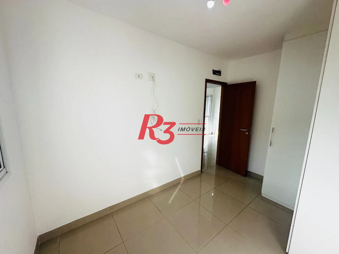 Apartamento com 2 dormitórios para alugar, 59 m² por R$ 5.233,97/mês - Vila Matias - Santos/SP