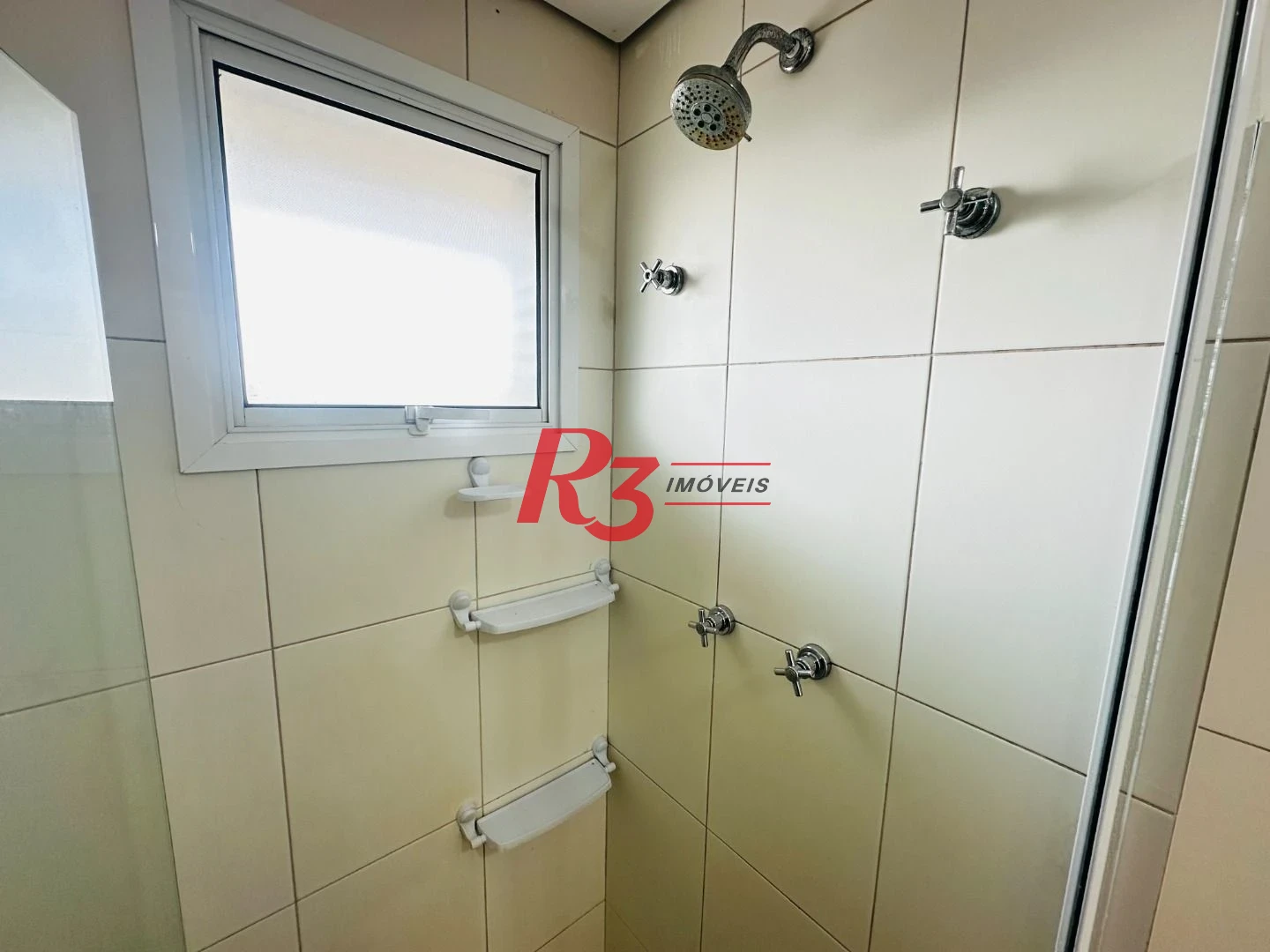 Apartamento com 2 dormitórios para alugar, 59 m² por R$ 5.233,97/mês - Vila Matias - Santos/SP