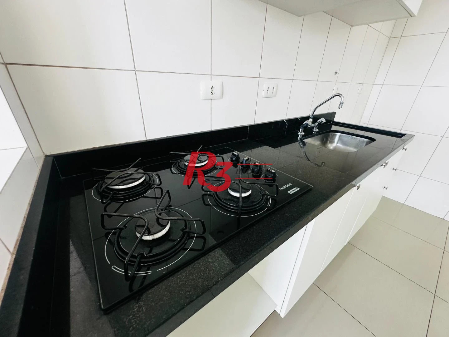 Apartamento com 2 dormitórios para alugar, 59 m² por R$ 5.233,97/mês - Vila Matias - Santos/SP